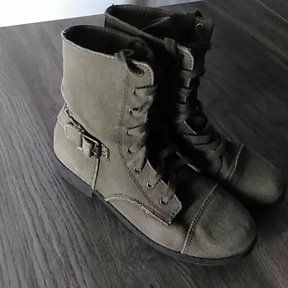 Green boots